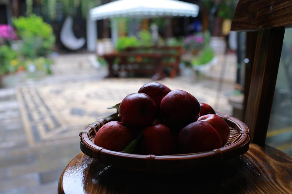 Lijiang Wangjia Courtyard Inn Exterior photo